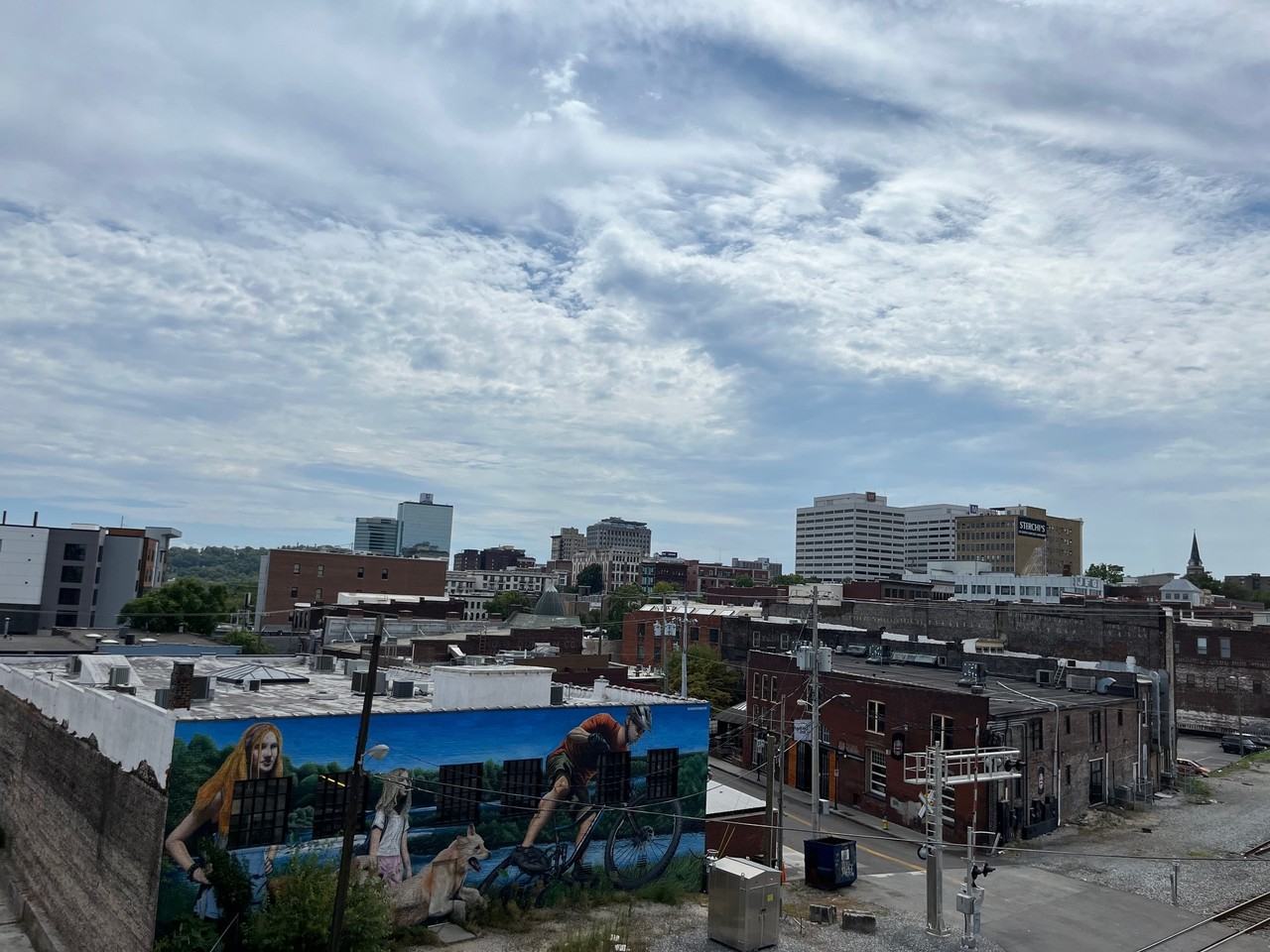 222 North Central Street - Photo 7 of 47