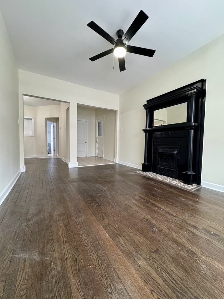 5937-41 N. Broadway - Photo 2 of 8