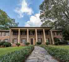 featured image of 8938 University Drive