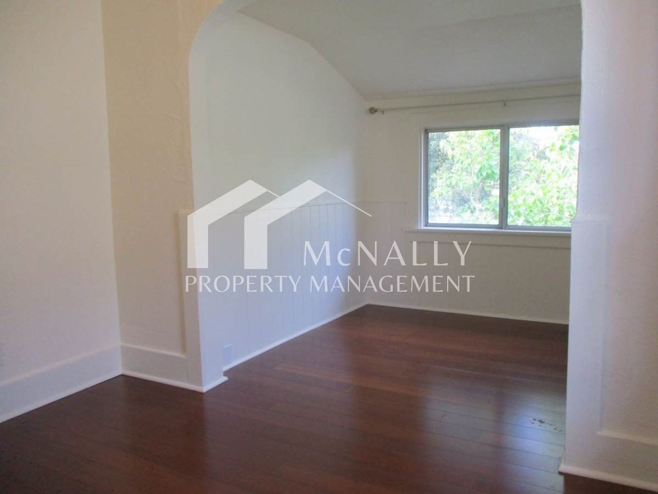 1422 South Washington Street - Photo 7 of 19