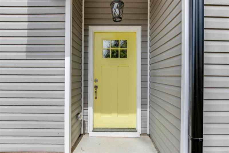 1641 E Broad St - Photo 2 of 40