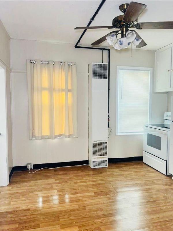 3 Rowe Avenue ##2 - Photo 2 of 8