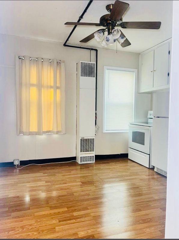 3 Rowe Avenue ##2 - Photo 5 of 8