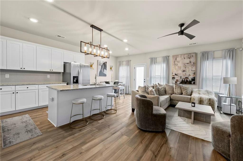 7098 Chara Lane - Photo 3 of 25