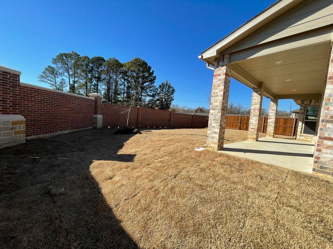 2859 Trail Head Dr - Photo 3 of 5