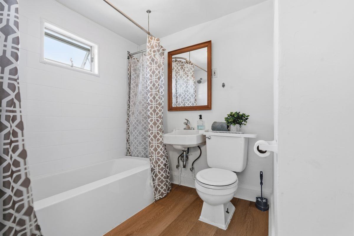 226 Fourth Avenue ##2 - Photo 6 of 9