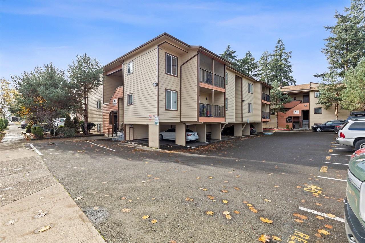 Ascot Acres - Photo 5 of 18