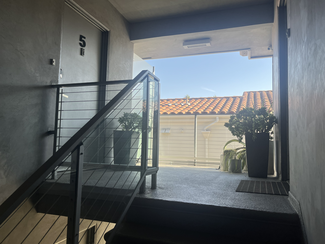 866 Hilldale Ave #5 - Photo 7 of 32