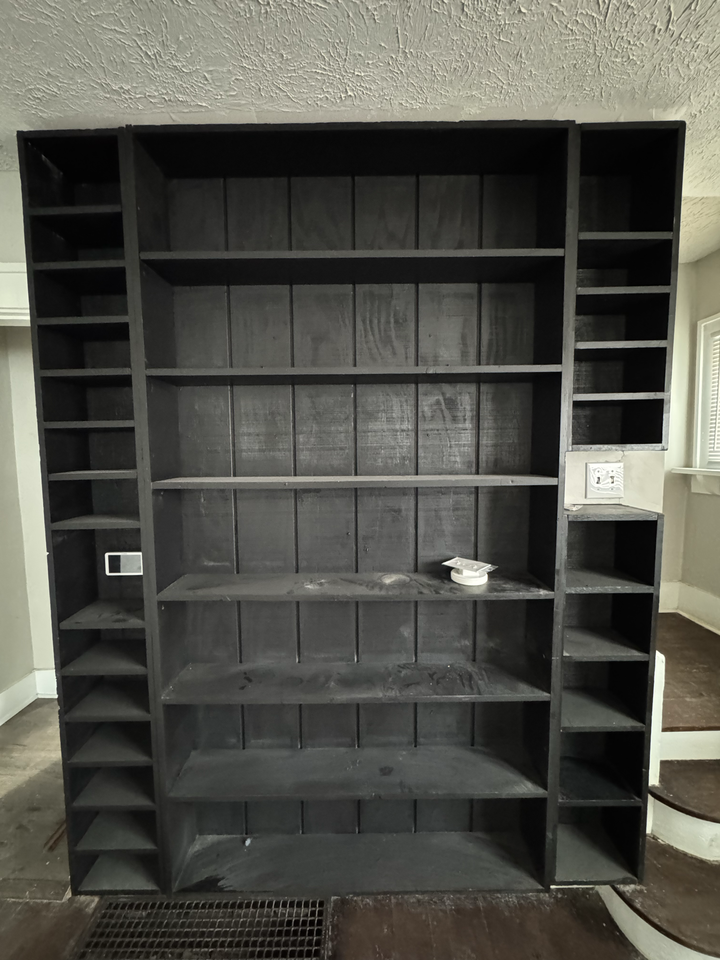 310 E Marshall St #312 - Photo 2 of 12