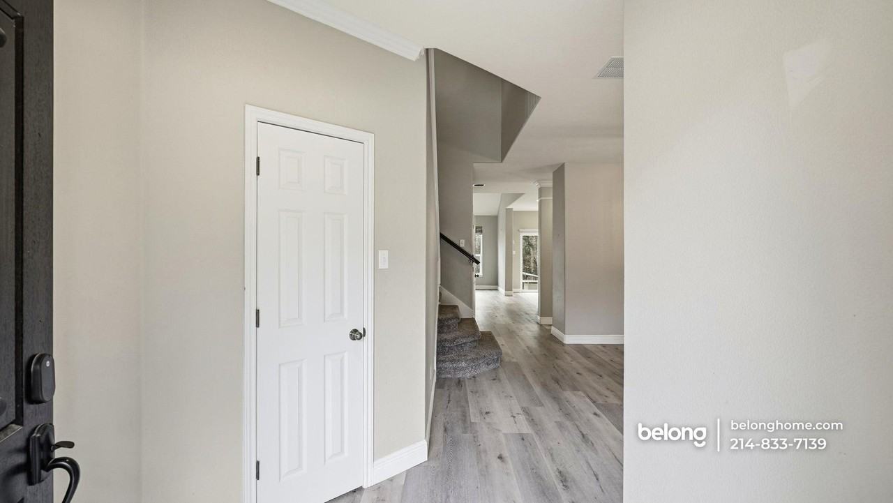 2310 Erica Kaitlin Ln - Photo 4 of 32