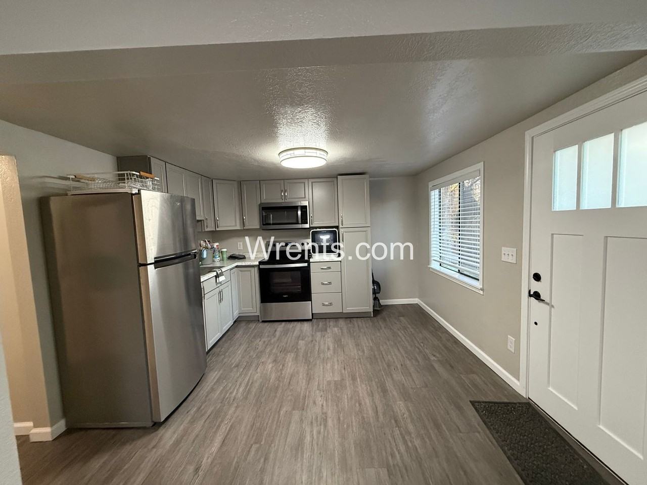 6319 N Stevens St - Photo 4 of 14