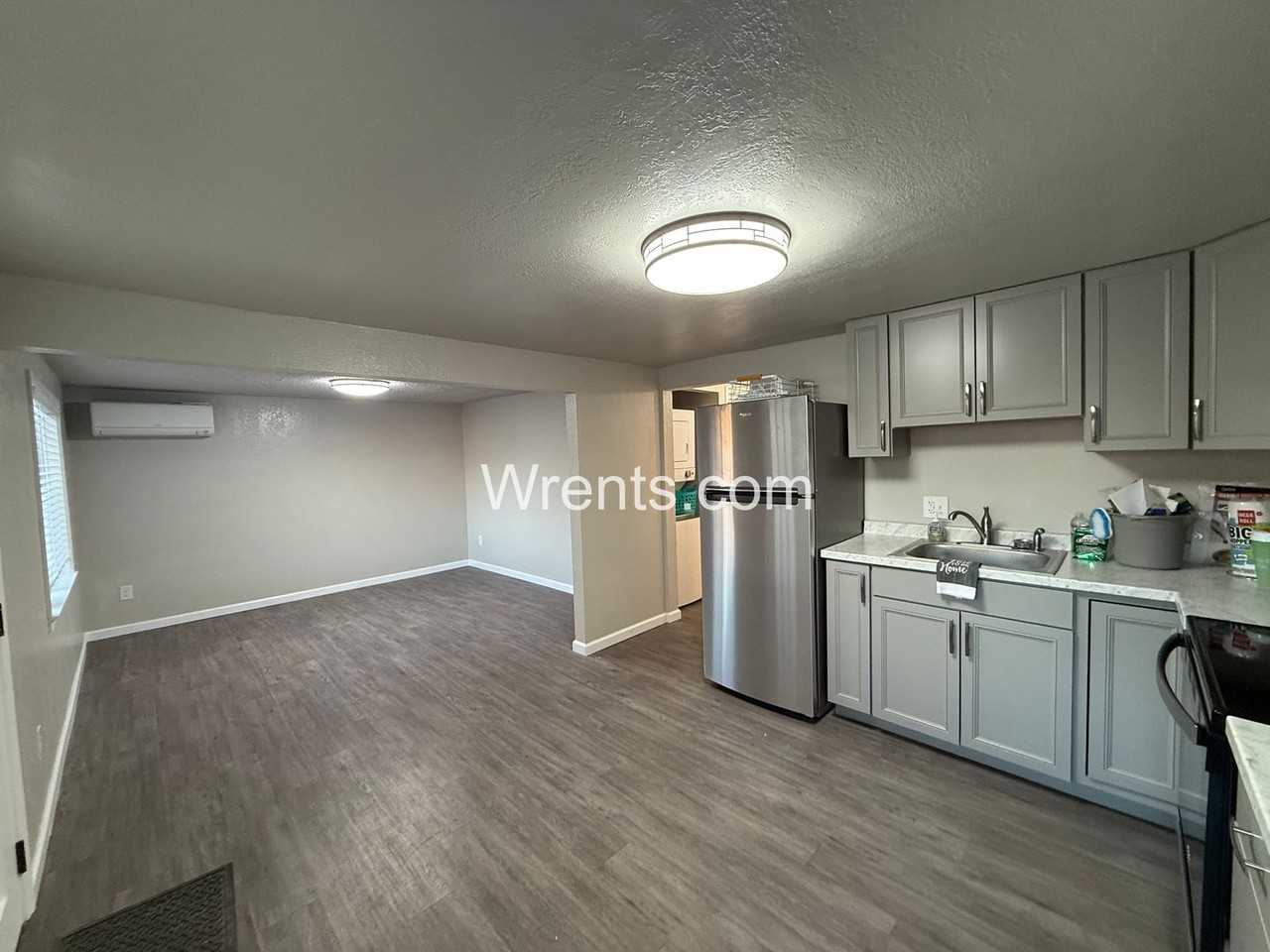 6319 N Stevens St - Photo 5 of 14