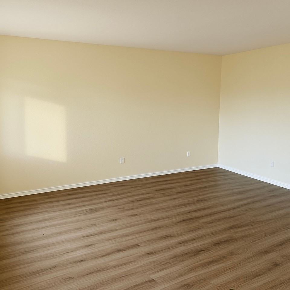 Forest Hills Apartments - Photo 4 of 10