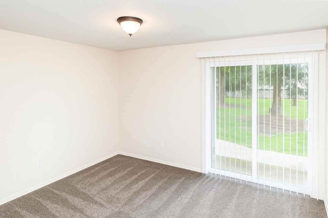 Forest Hills Apartments - Photo 7 of 10