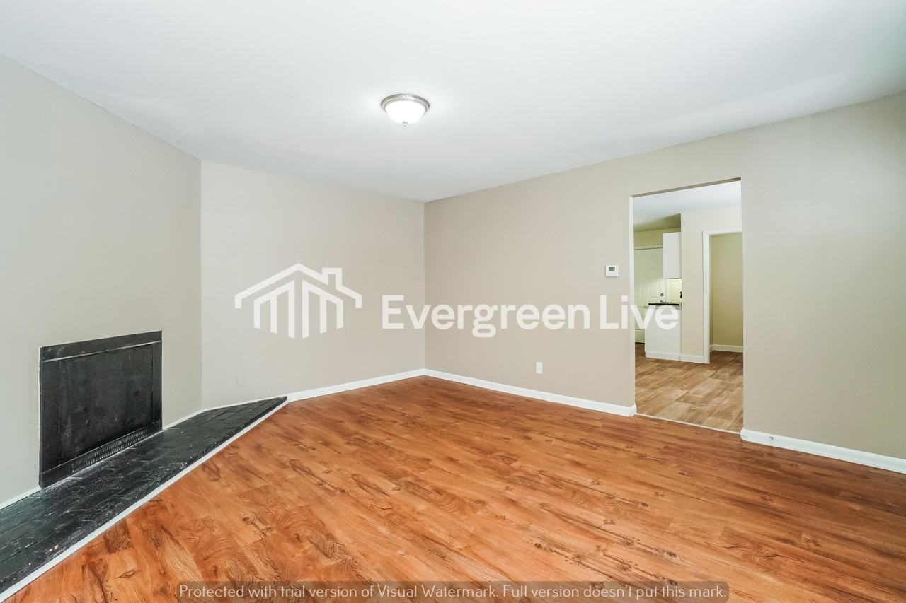 212 E Alcott Rd - Photo 5 of 16