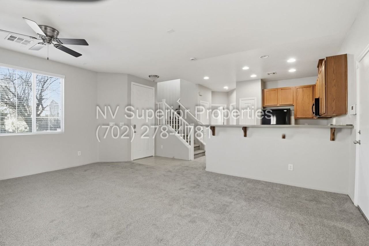 939 Wembly Hills Avenue - Photo 7 of 50