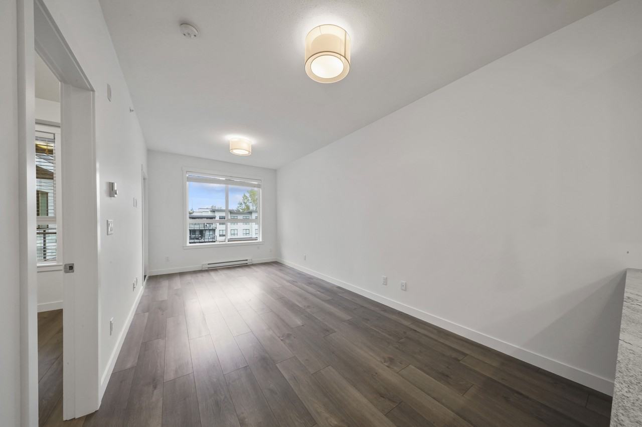 20362 72B Avenue #411 - Photo 6 of 18