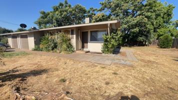 featured image of 2254 Suzette Avenue