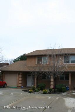 Monterra - Photo 2 of 10