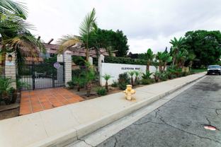 316-356 W. Meda Ave. Glendora CA. 91741 - Photo 1 of 1