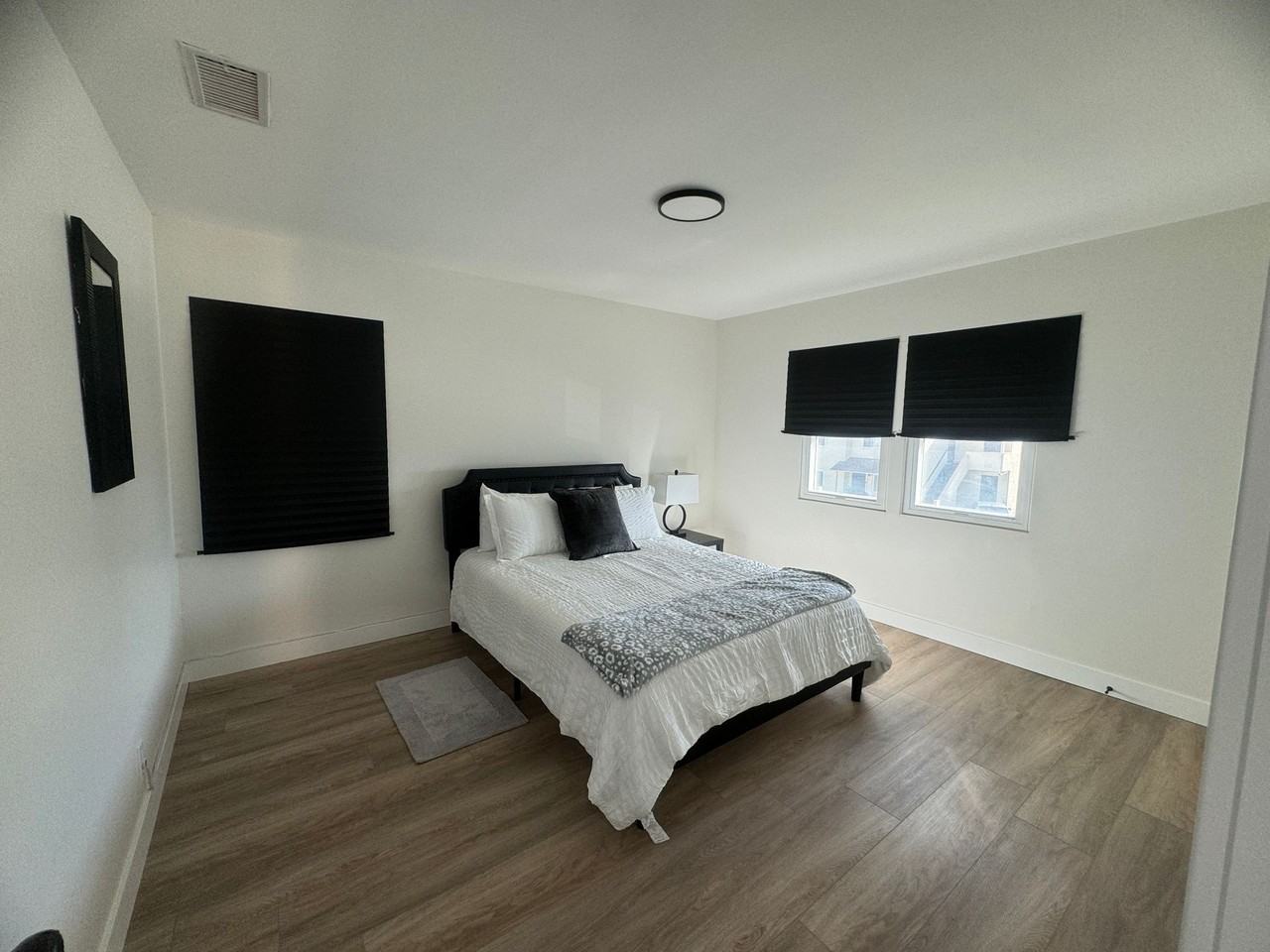 Beautifully Remodeled 2 - Photo 6 of 8