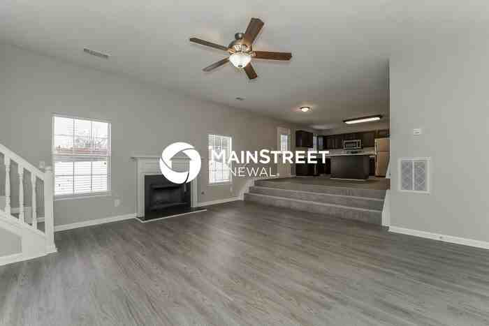 4634 Derby Loop - Photo 2 of 17