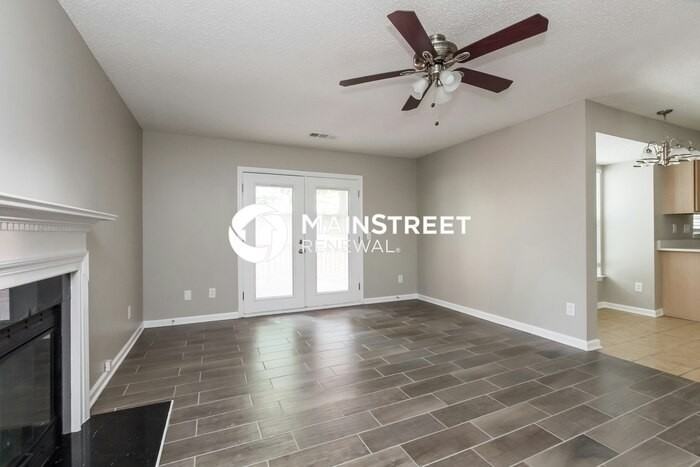 5316 Groveton Ct - Photo 5 of 17