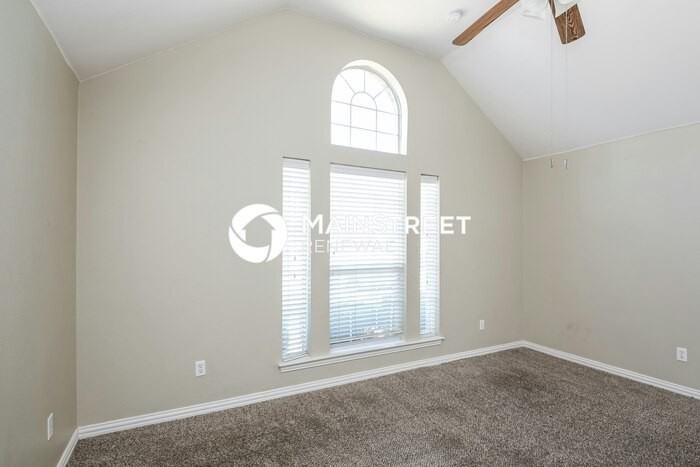 125 Currie Ct - Photo 6 of 16