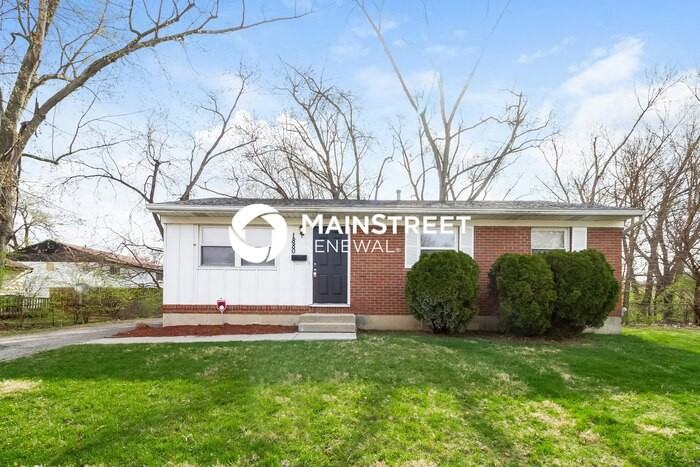 1880 Queensrowe Place