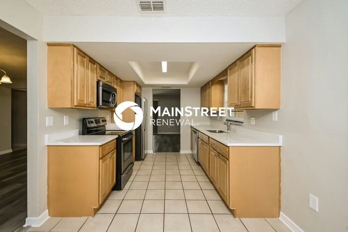 4135 Old Colony Rd - Photo 6 of 16