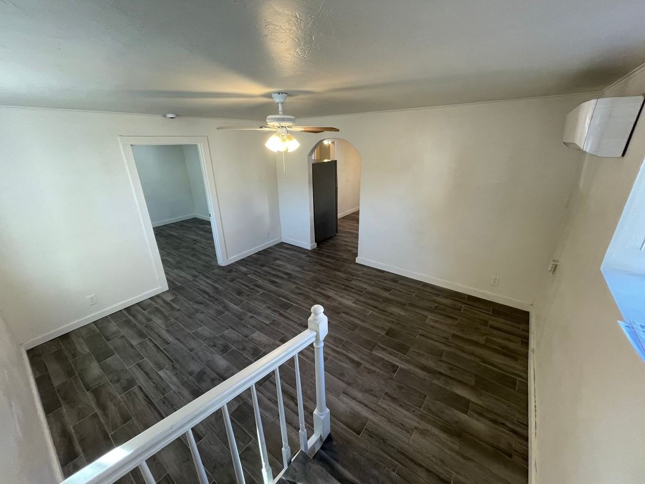 1440 34th St - Photo 2 of 14