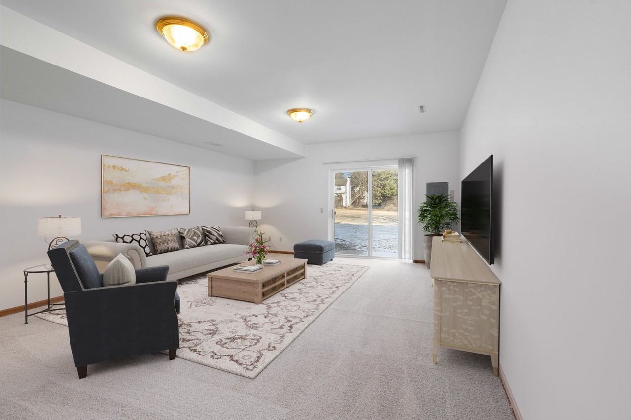 6083-6098 Viroqua Dr - Photo 2 of 11