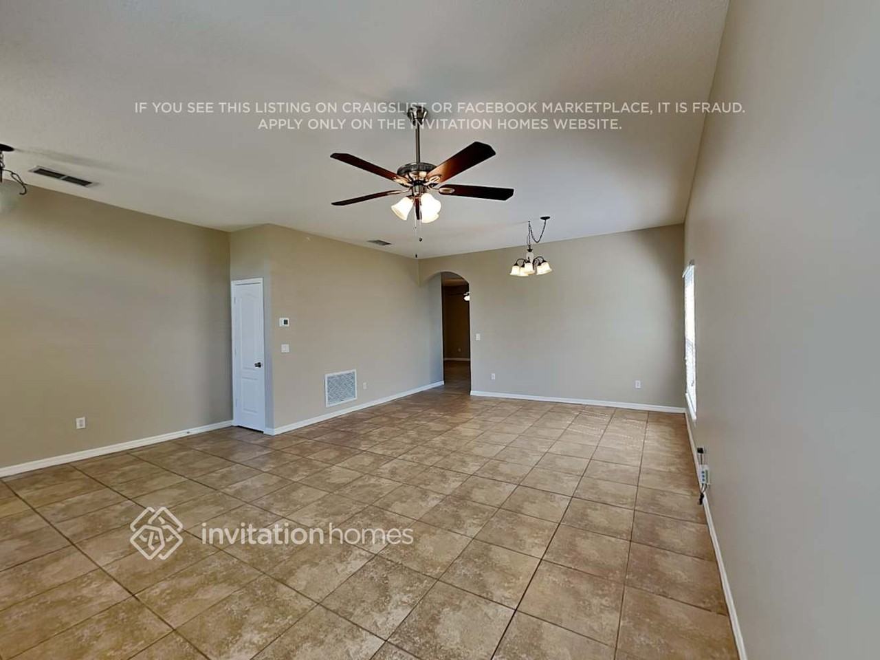 105 Islamorada Way - Photo 4 of 17