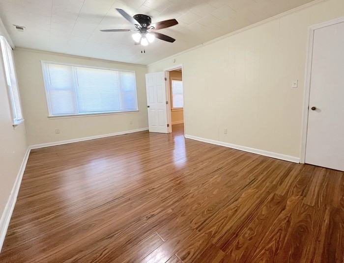 3307 Chalfin Avenue - Photo 3 of 32