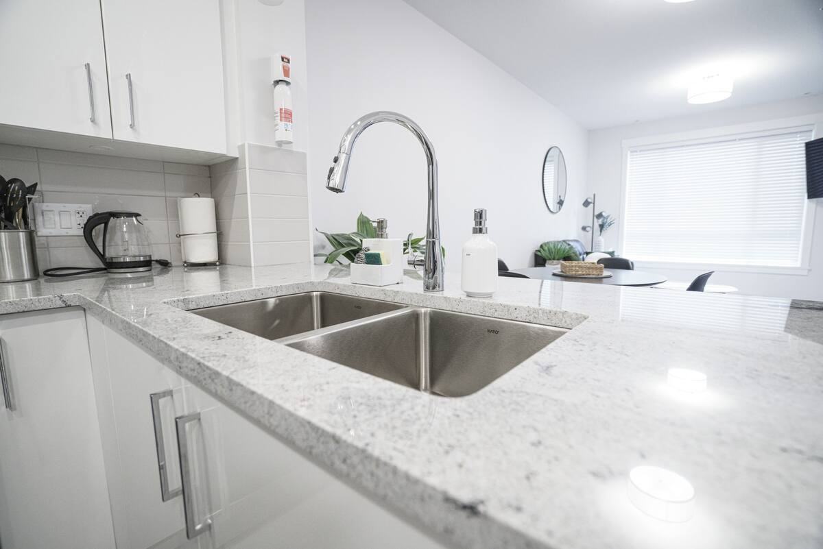 32690 14 Avenue #200 - Photo 7 of 23