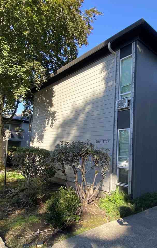 1764 Park Avenue Northeast - Photo 5 of 5