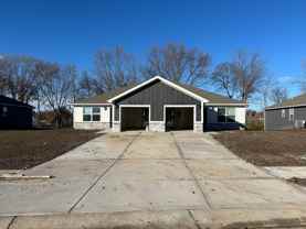 620-622 Fall Meadow - Photo 1 of 1