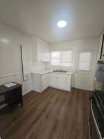 featured image of 617 North Columbus Avenue