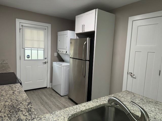 526 26th Ave N #C - Photo 5 of 9