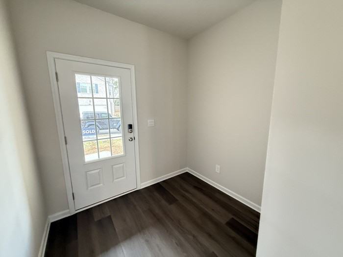 4245 Holland Grove Rd - Photo 2 of 13