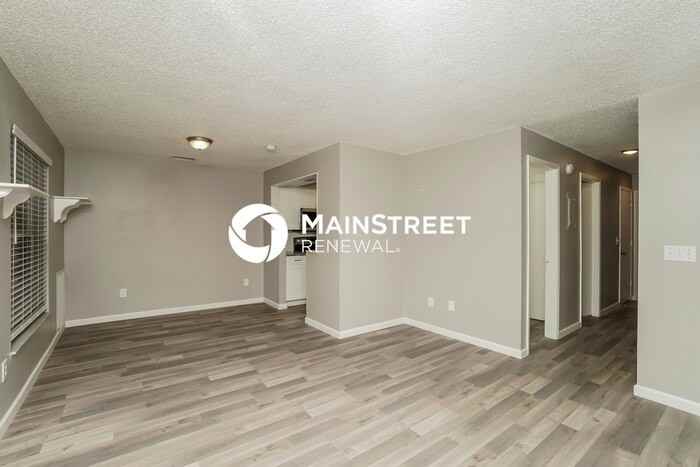 14206 Village Terrace Dr - Photo 2 of 15