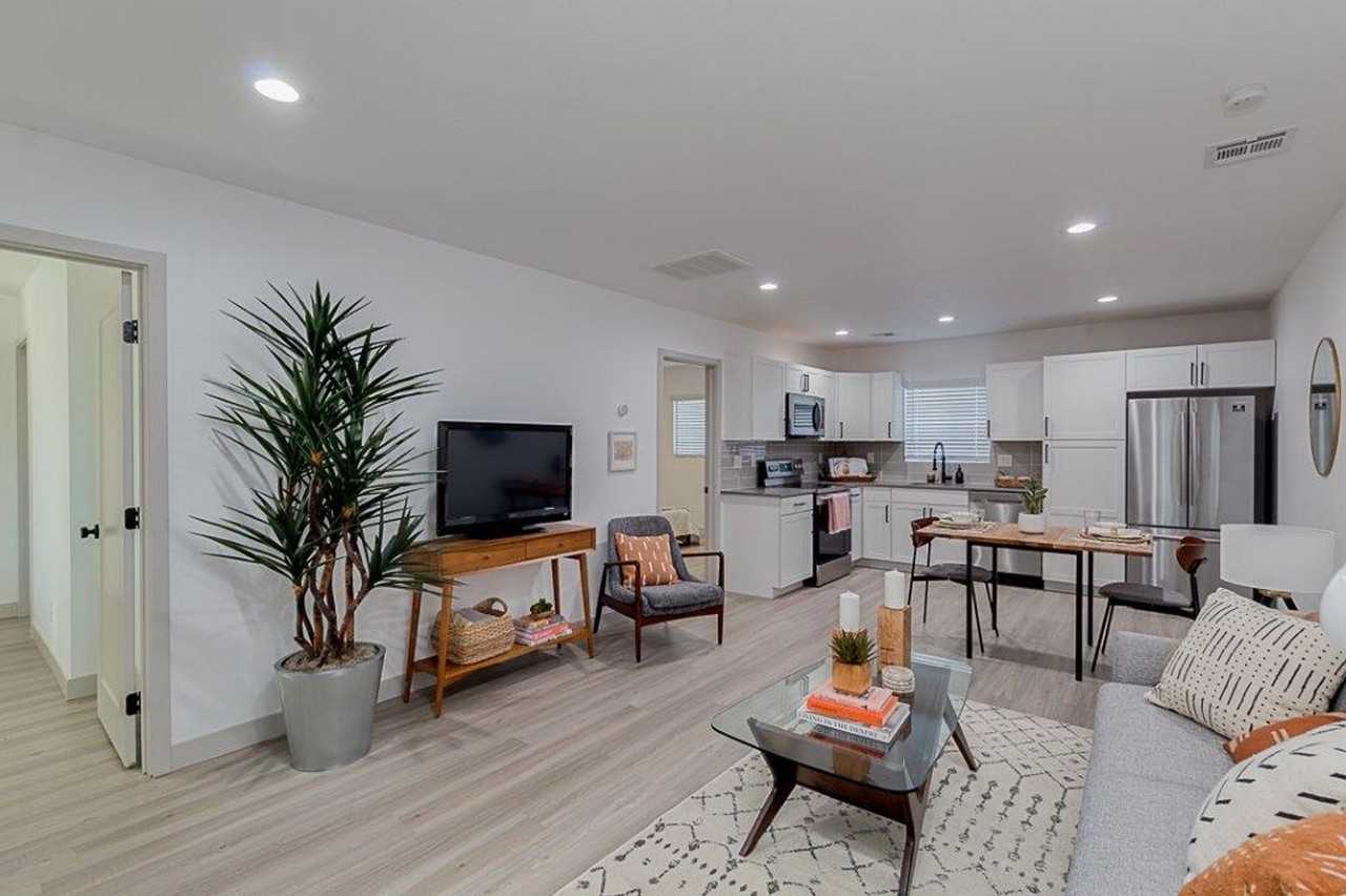 6712 E Angus Dr - Photo 5 of 19