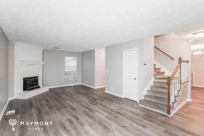 3233 Autumn Drive - Photo 5 of 13