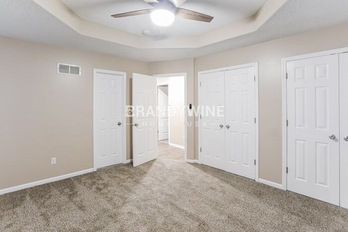 2025 Northwest 49th Street - Photo 6 of 20