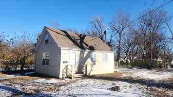 featured image of 2420 Southeast Ohio Avenue