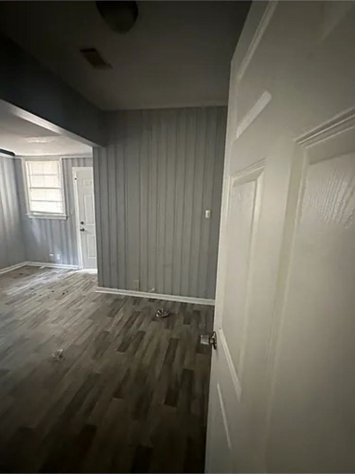 1349 Holt Avenue - Photo 2 of 4