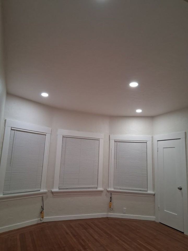 522 33rd Street - Photo 3 of 8