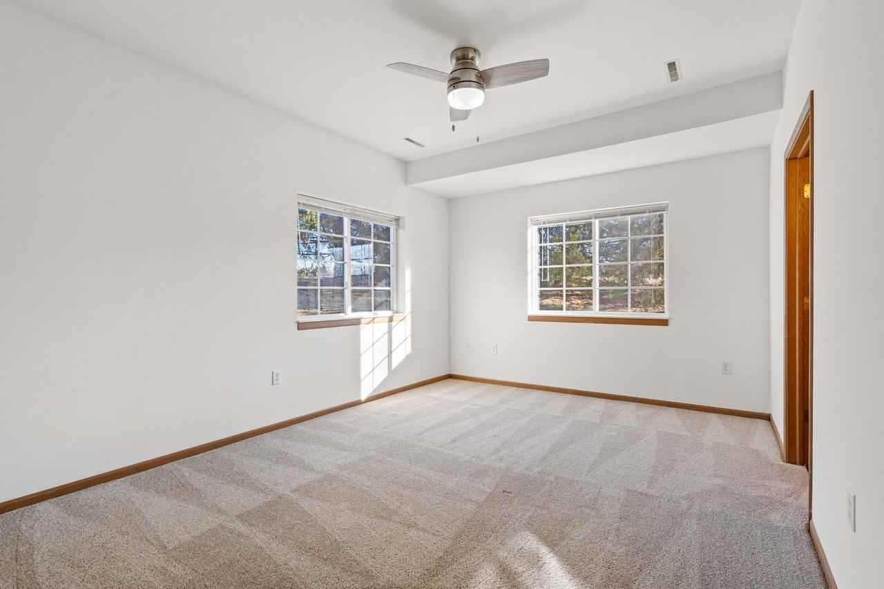 Harper Court Townhomes - Photo 6 of 14