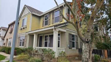 featured image of 2612 Hawaiian Petrel Avenue