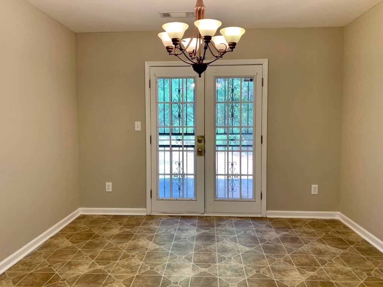 5896 Summerglen Lane - Photo 5 of 13